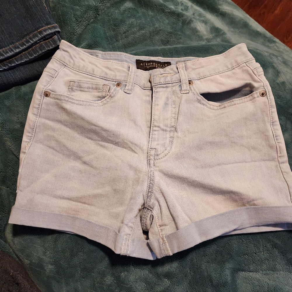 Light wash denim shorts size 0 aeropostale high waist